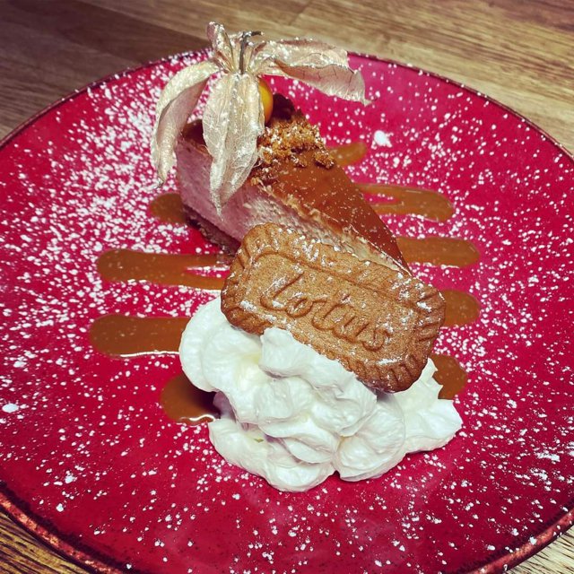 Quality home-made deserts at Hollol Gymraeg